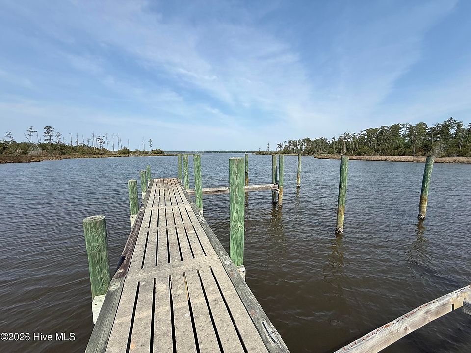 1st image of 17 Timber Point Drive