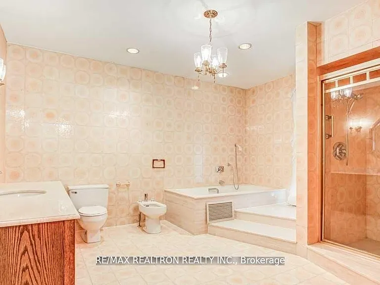 29 Sultana Ave — Photo 28