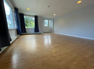 73 Saint Peter St #A, Winooski, VT 05404