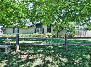 2012 N Santa Fe Ave, Moore, OK 73160