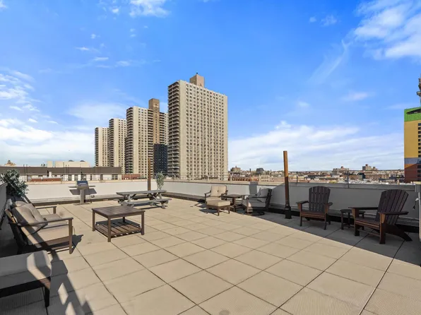 2360 Amsterdam Avenue image 10 of 17