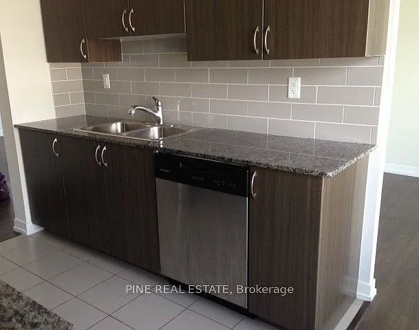 812 Lansdowne Ave #1212 — Photo 13