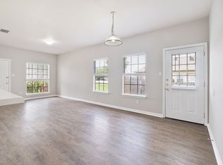 2300 S Bagdad Rd APT A, Leander, TX 78641