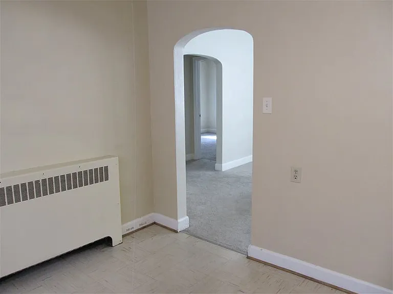 5005 Winchester Dr — Photo 3