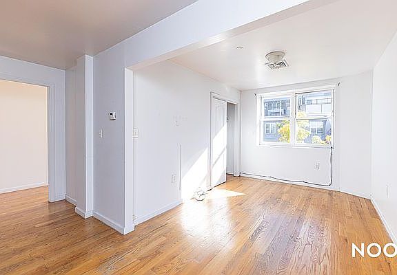 2nd image of 108 Martin Luther King Jr Pl APT 4R