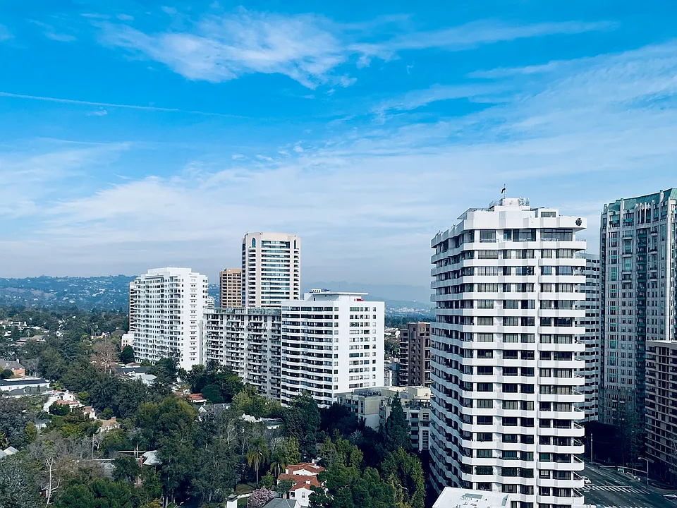 10701 Wilshire Blvd