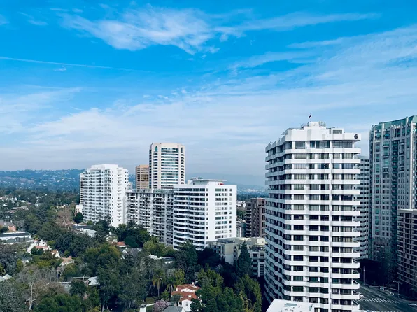 10701 Wilshire Blvd, Los Angeles, CA 90024