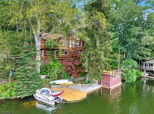 148 Pine Tree Rd, Bloomingdale, NJ 07403