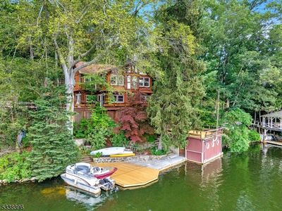 148 Pine Tree Rd, Bloomingdale, NJ, 07403