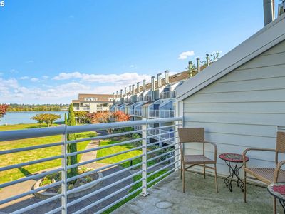 223 N Hayden Bay Dr, Portland, OR, 97217