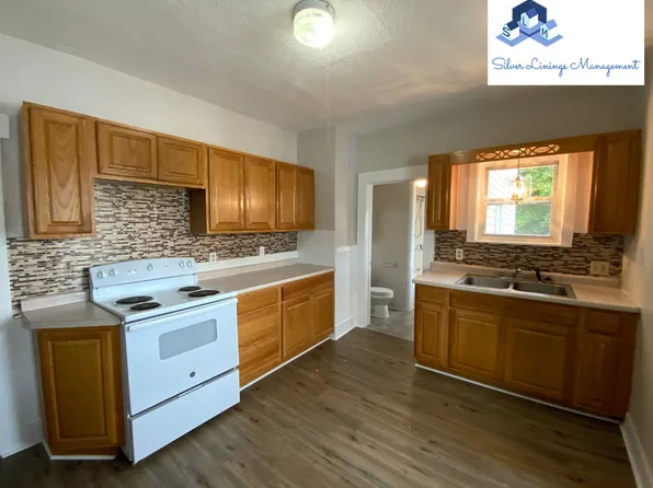 11 Pleasant Street, 11 Pleasant St #2, Baldwinville, MA 01436