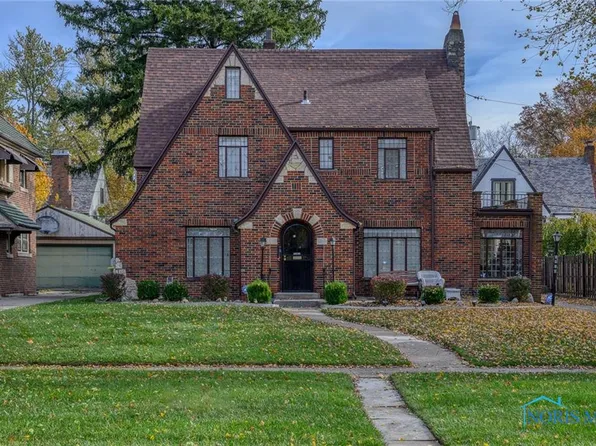 1938 Parkside Blvd, Toledo, OH 43607