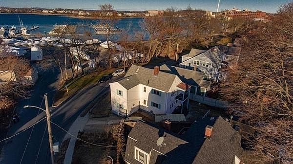 1st image of 3 Avalon Ave