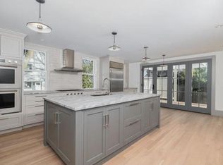12 Russell St, Marblehead, MA 01945