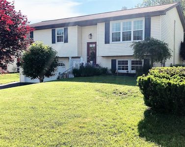 9 Maryvale Dr, Apalachin, NY, 13732