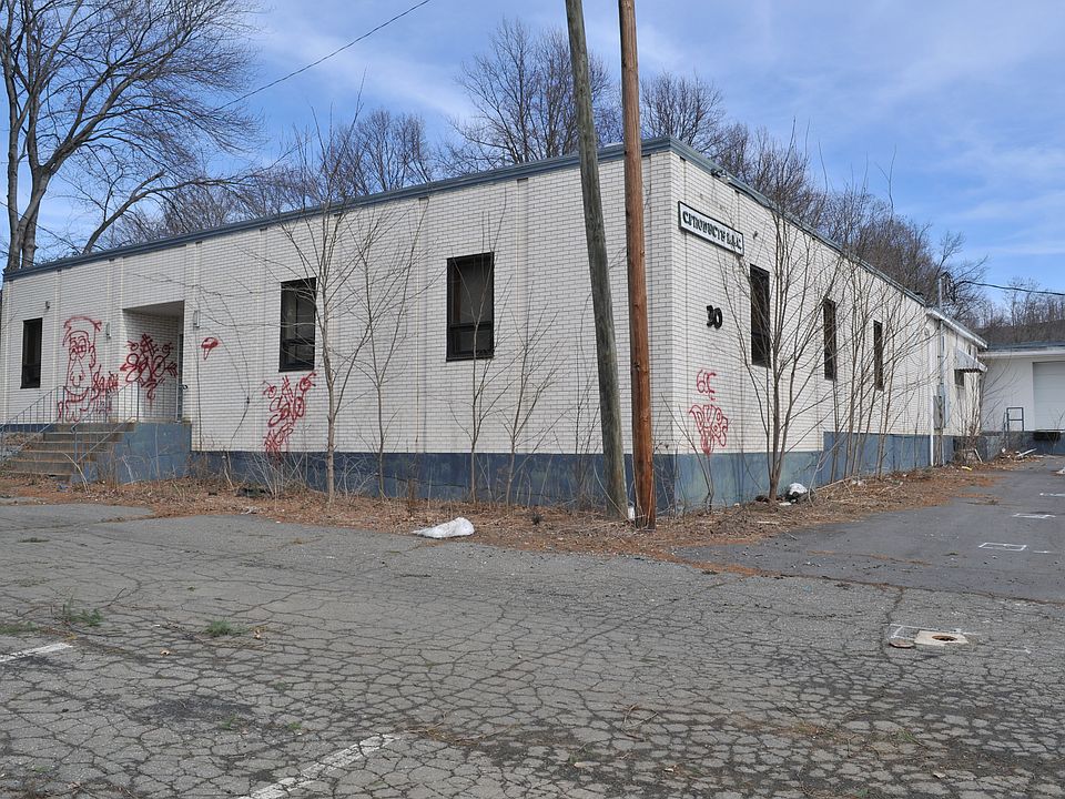 1st image of 30 Elmwood