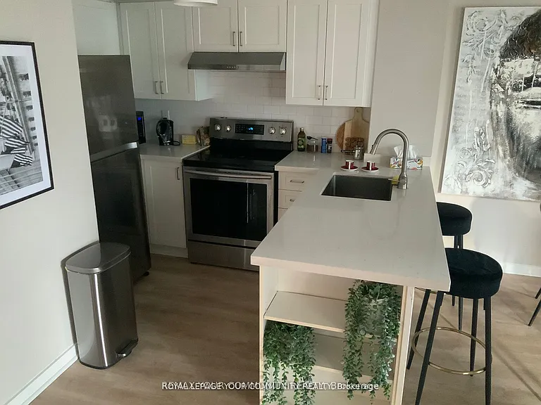 76 Shuter St #1307 — Photo 12