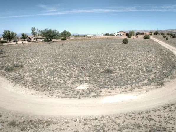 24660 N Rj Way, Paulden, AZ 86334