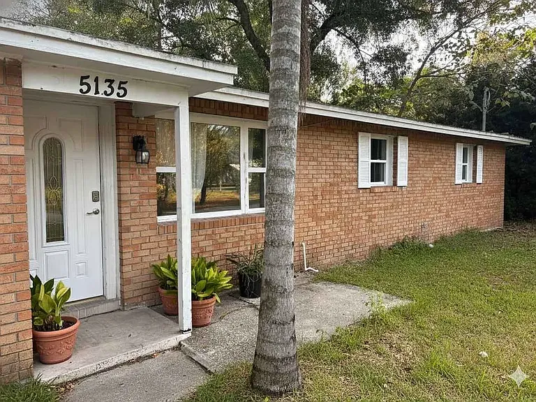 5135 Bilken Dr E #2 — Photo 1