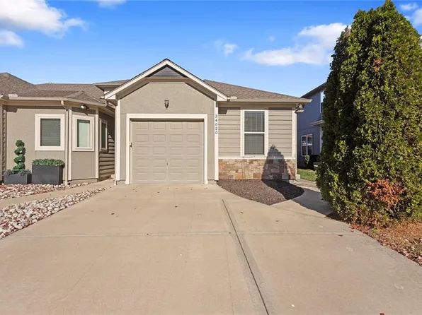 34020 W 90th Cir, De Soto, KS 66018