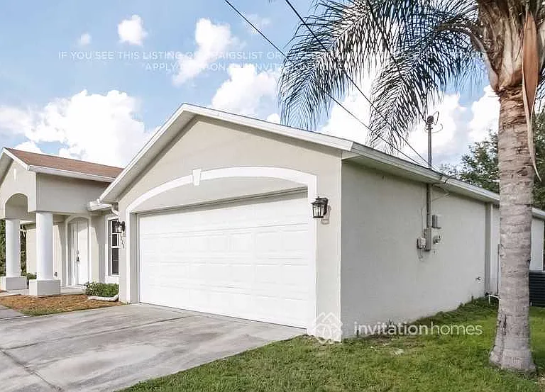 3228 N Biscayne Dr — Photo 3