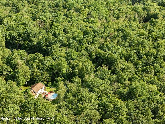 3rd image of 214 Wright Road