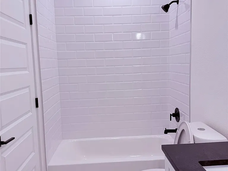 1417 Kramer Ln #19 — Photo 18