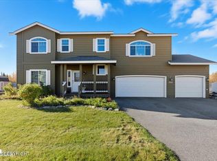 3060 N Lazy Aurora Cir, Palmer, AK 99645