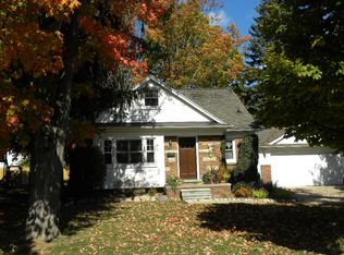 327 Baseline Rd, Northville, MI 48167