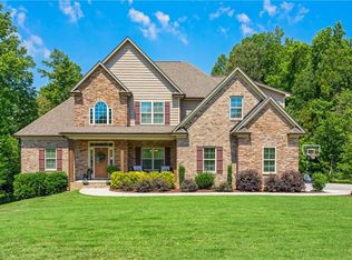 300 Pebblestone Ct, Lexington, NC 27295