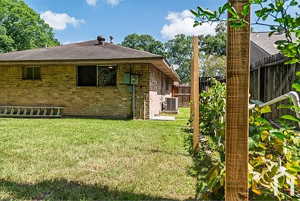 2602 Tinechester Dr — Photo 34