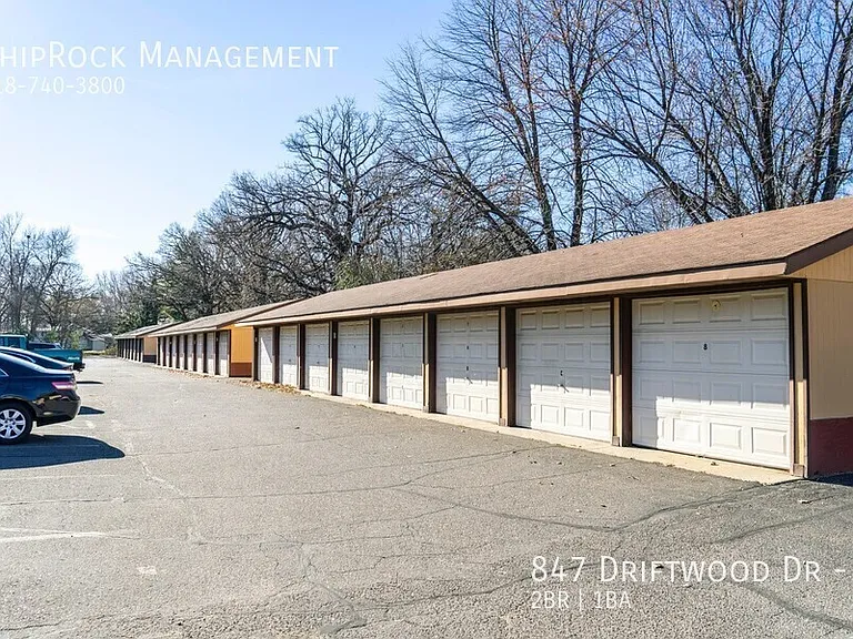 847 Driftwood Dr #6 — Photo 12