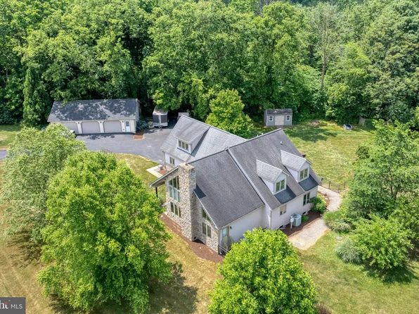 1399 Prospect Rd, Columbia, PA 17512