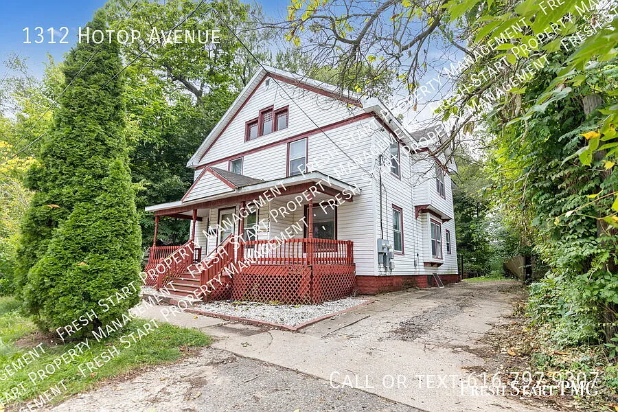 1312 Hotop Ave photo 1