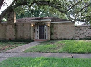 15514 Baybrook Dr, Houston, TX 77062