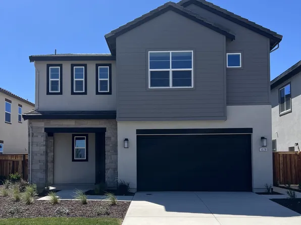 3028 Green Meadow Ln, Lathrop, CA 95330