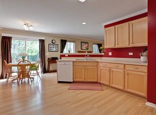 413 Middlebury Dr, Lake Villa, IL 60046