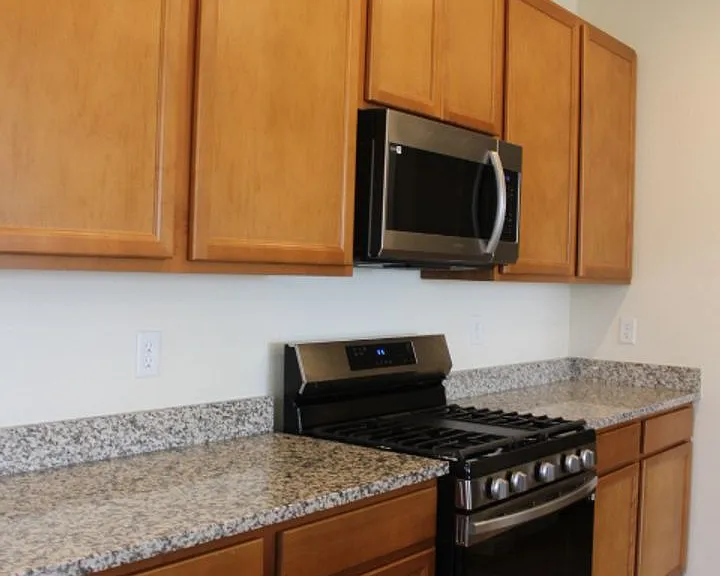 9992 W Victoria Pl #205 — Photo 5