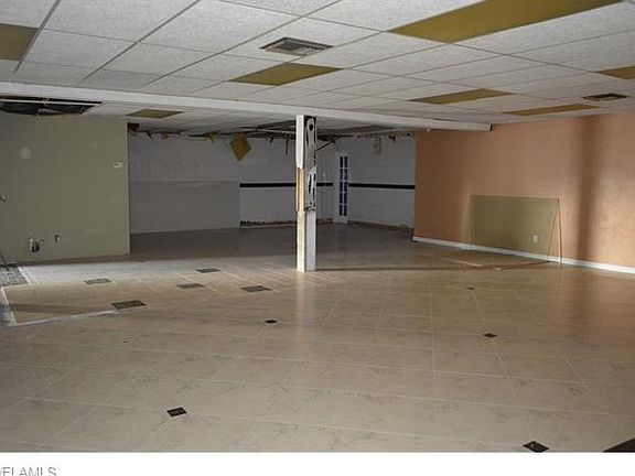 4th image of 2535 Edison Ave