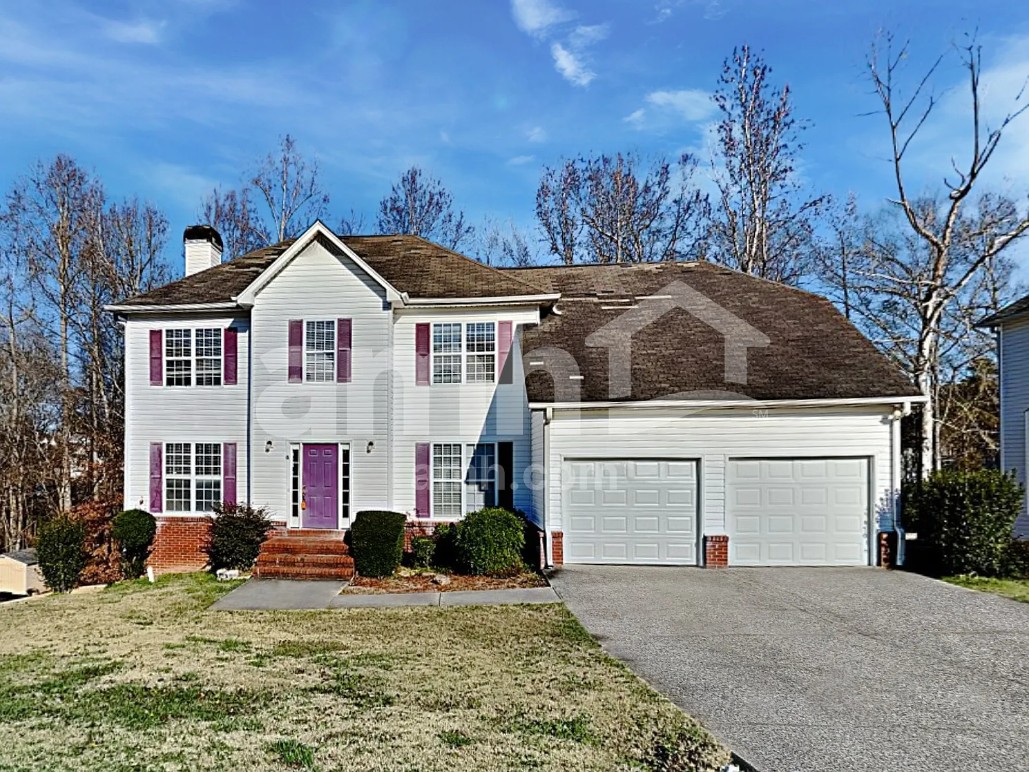 4 bed, 2.5 bath, 2504 sqft, $2,395 — Photo 1