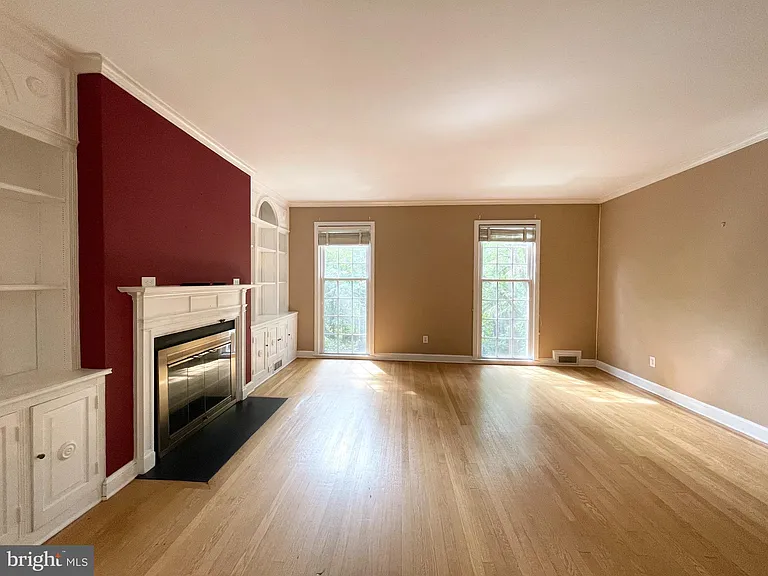 2527 Waterside Dr NW — Photo 12