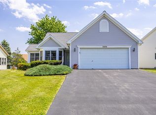 1496 Woodsview Way, Macedon, NY 14502