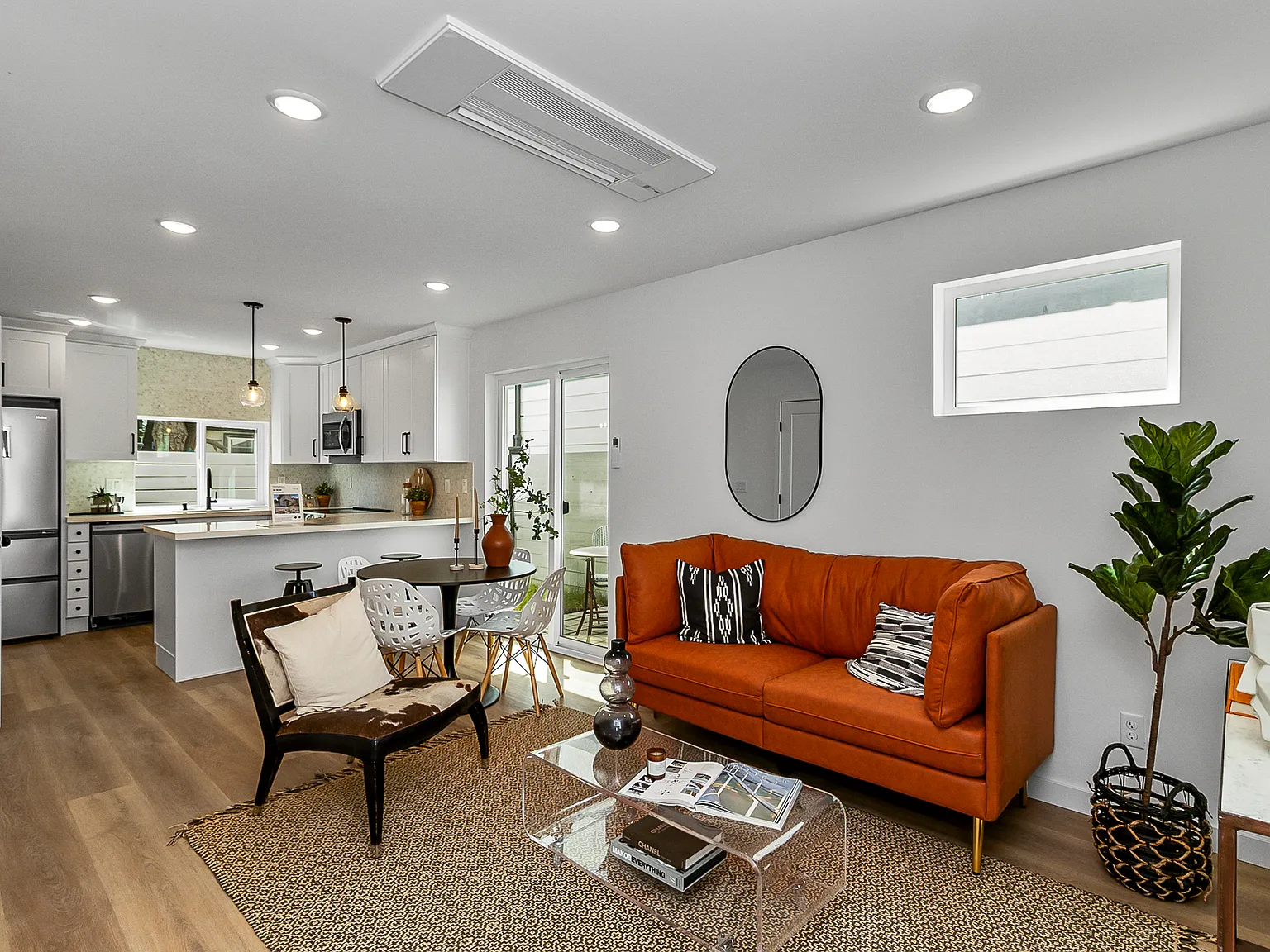 2 bed, 1.5 bath, 790 sqft, $2,695 — Photo 4