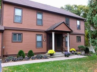 82 Colonial Hill Dr, Wallingford, CT 06492