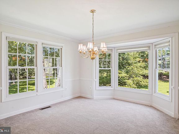 5th image of 12507 Degas Ct