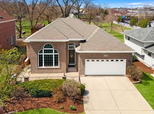 4328 Cumnor Rd, Downers Grove, IL 60515