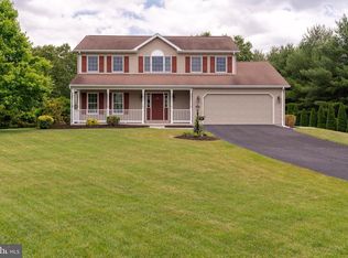 137 White Rd, Gettysburg, PA 17325