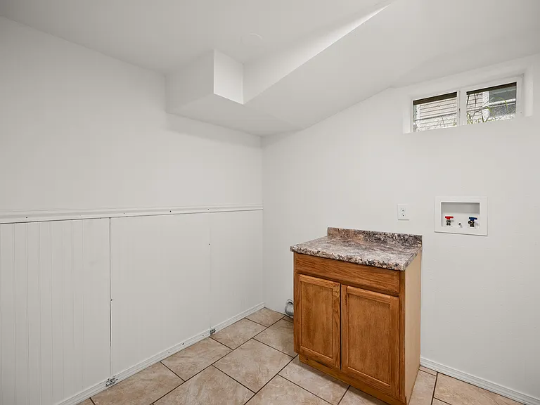 2407 E 7th Ave #B — Photo 8