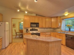 4901 NW Shellridge Ln, Olympia, WA 98502