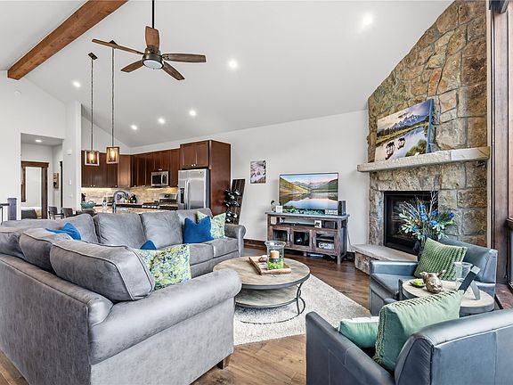 5th image of 705 Independence Road UNIT 705